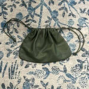 Porto green pouch